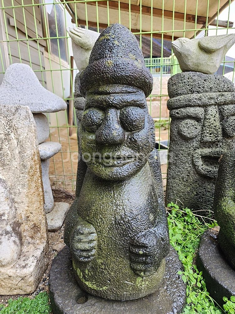 제주도 돌하르방 한쌍--1