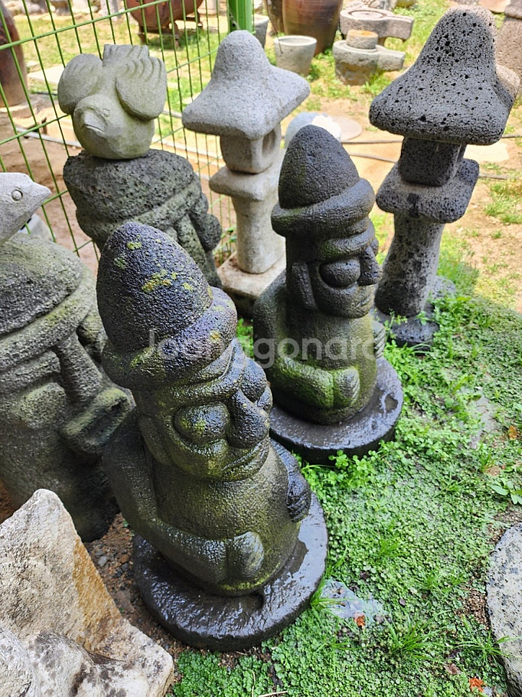 제주도 돌하르방 한쌍--3