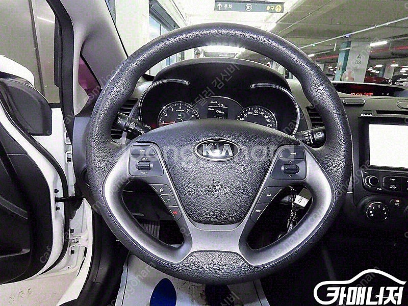 중고차 할부 K3 1.6 GDI 디럭스 2015 년식 ...--8