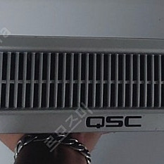 QSC PLX1804 파워앰프 2채널 1800와트