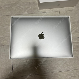 맥북에어13인치 M1 / 16GB / 256GB + 거치대