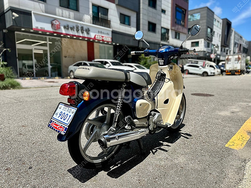 혼다 슈퍼커브 2019년 블루 4천km 짧은 실키로수 ...--2