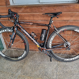 포커스 맥스 이자로크XS