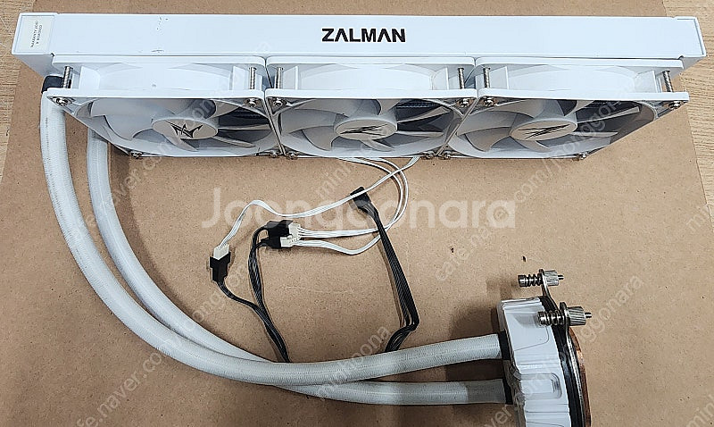 잘만 Reserator5 Z36 화이트 3열 수냉쿨러--0