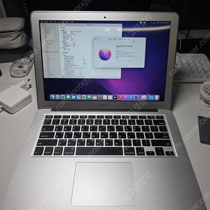 맥북에어 2015 13인치 i5/8G/256GB 팝니다.