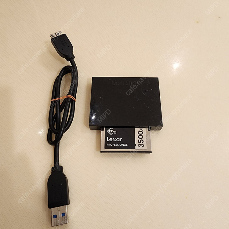 렉사 Lexar Cfast 3600x 128GB 메모리카드 및 리더기 이미지