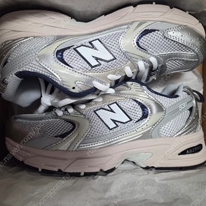 뉴발란스MR530KA 245