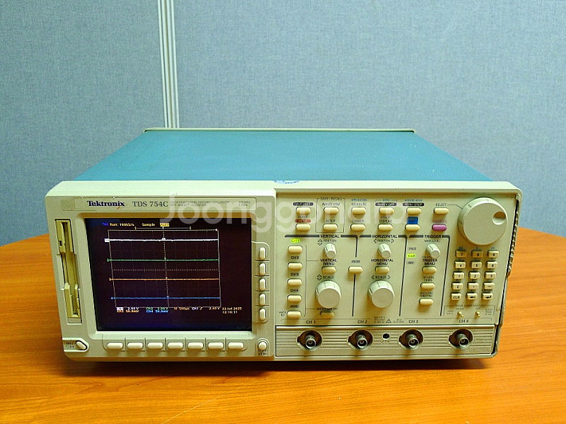 중고오실로스코프 TDS754C 1GHz TEKTRONI...--0