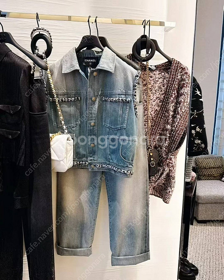 샤넬 청조끼. 데님베스트. 데님조끼 36--0
