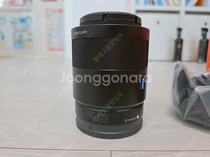 소니 FE 55mm F1.8 sel55f18z 렌즈 팝니다--4