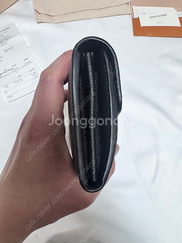 루이비통 여자 장지갑 사라 월렛 멀티플리시티 블랙--7