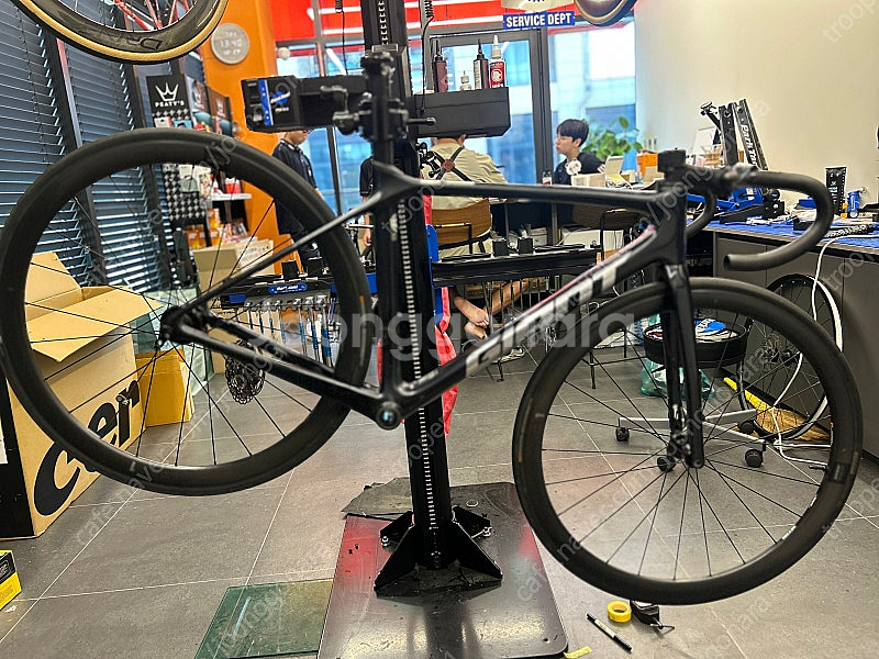 tcr pro0 프레임 slr1휠 판매합니다--0