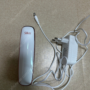 실큰 3.0 페이스타이트