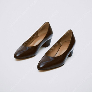 레디투웨어 알투더블유 R2W Duna leather Pumps 두나 가죽 펌프스 240 브라운 새상품 가격인하