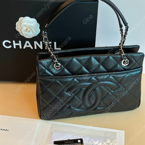 샤넬 캐비어 그랜드 샤핑 금장체인/19번대 시리얼넘버/구성품풀셋