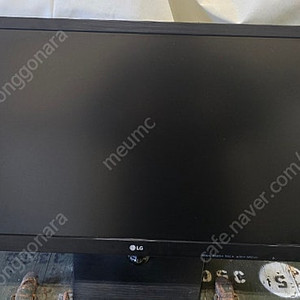 LG 24MC37D 24인치 모니터입니다 -