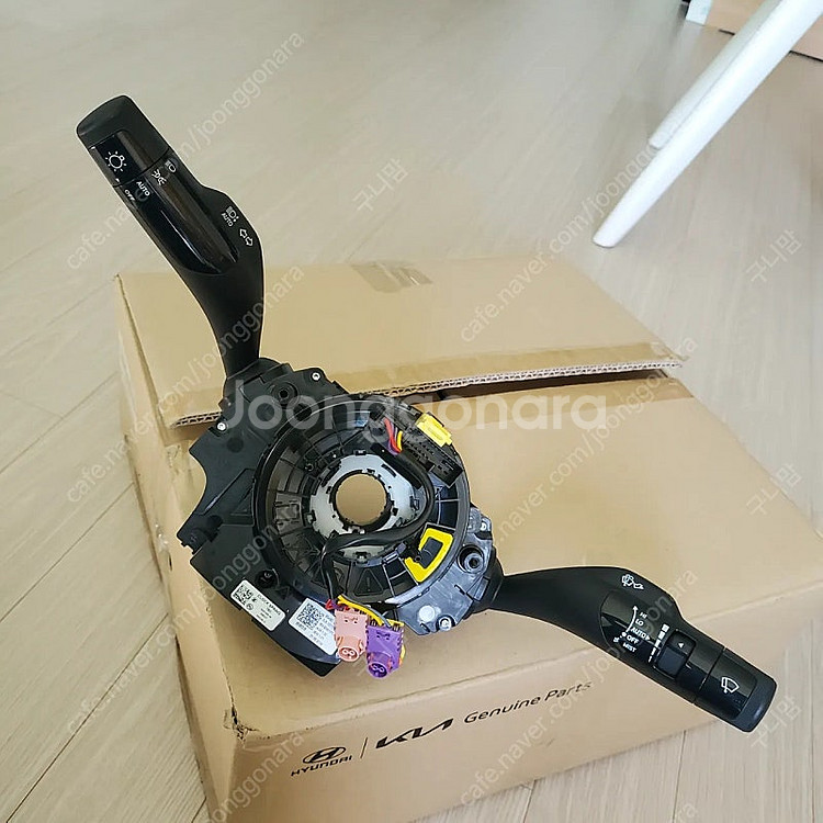K5 DL3 24년 9월식 D컷 핸들 판매합니다.--3