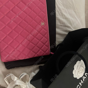 샤넬 핑크 클러치 정품