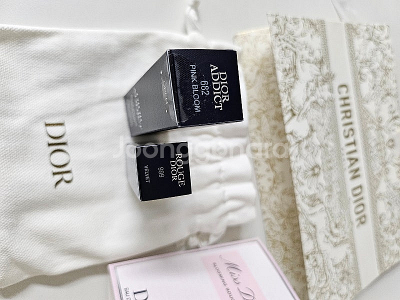 디올 어딕트 립스틱 682호 새상품--2