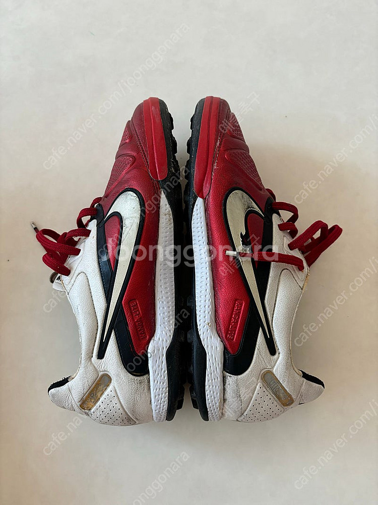 나이키 ctr360 마에스트리 tf 풋살화 265--2