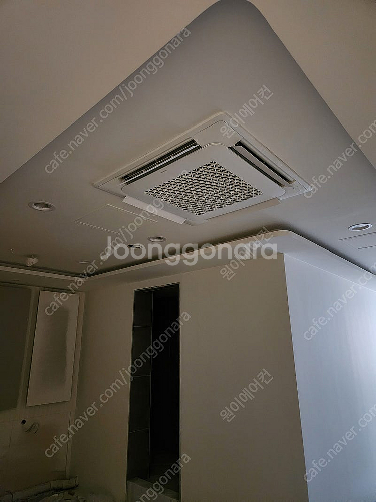 [판매] 중고 천장형 냉난방 시스템 에어컨 판매 및 설...--4