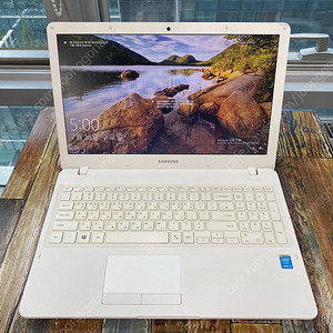 삼성 노트북 15.6인치 i5-5세대 8GB 128GB NT300E5Q-LSW