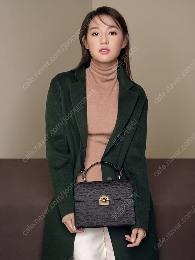 제이에스티나 가방 이미지