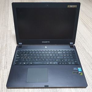 게이밍노트북 기가바이트P35 GTX 970M
