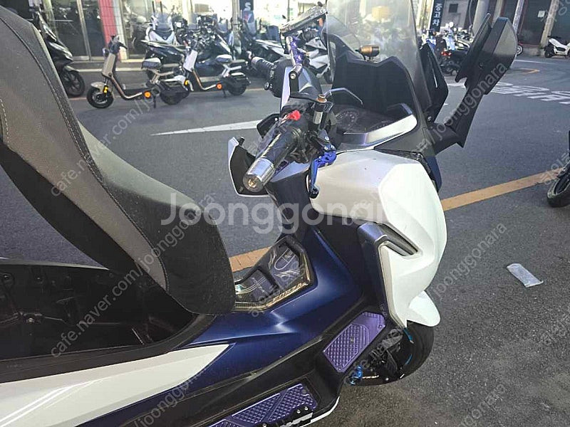 혼다 포르자 300 18년 사고차 판매--0