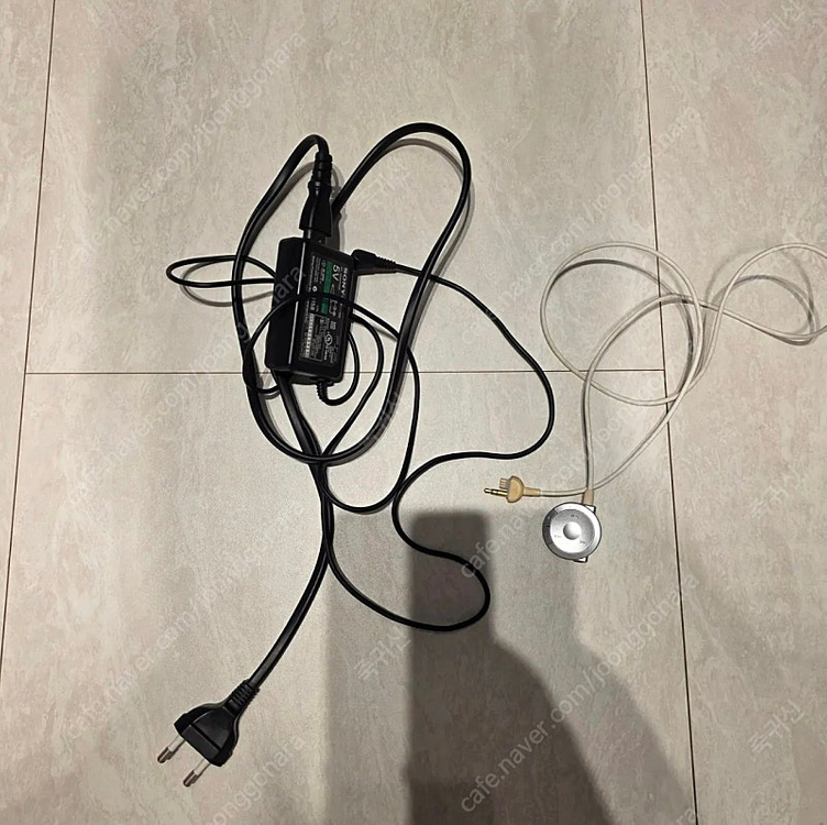 지하철에서 광고와 과금 없는 고퀄리티 게임을 즐길 수 있어요. PSP는 어쨋건 플레이스테이션 이니까요--2