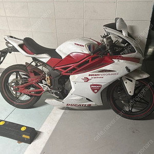 멕겔리 125r 중고 오토바이 부품용 무서류 단순분실