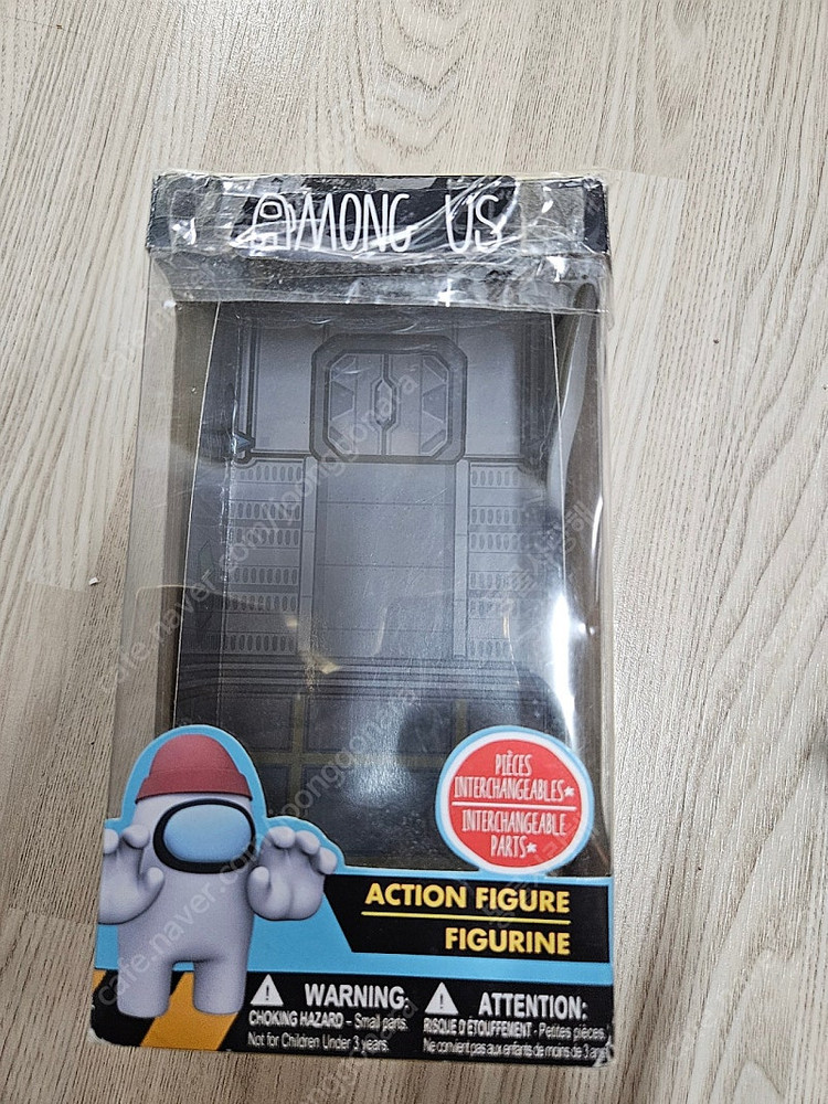 어몽어스 액션 피규어 이미지