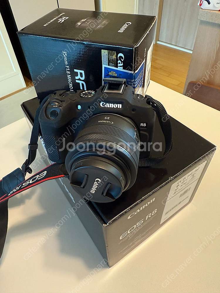 캐논 EOS R8 + RF 35 풀박스 민트급--1