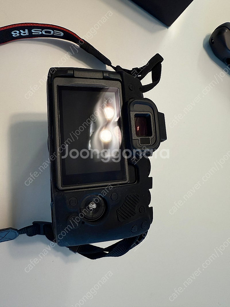 캐논 EOS R8 + RF 35 풀박스 민트급--3