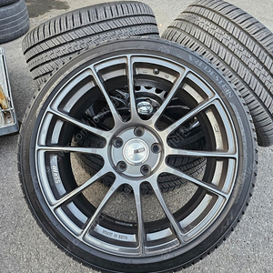 제네시스 g70 스팅어 타이어 판매 휠X