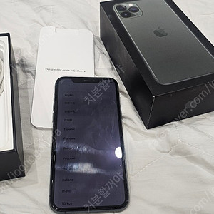 아이폰 11프로 256gb 정상작동 부품용팝니다.