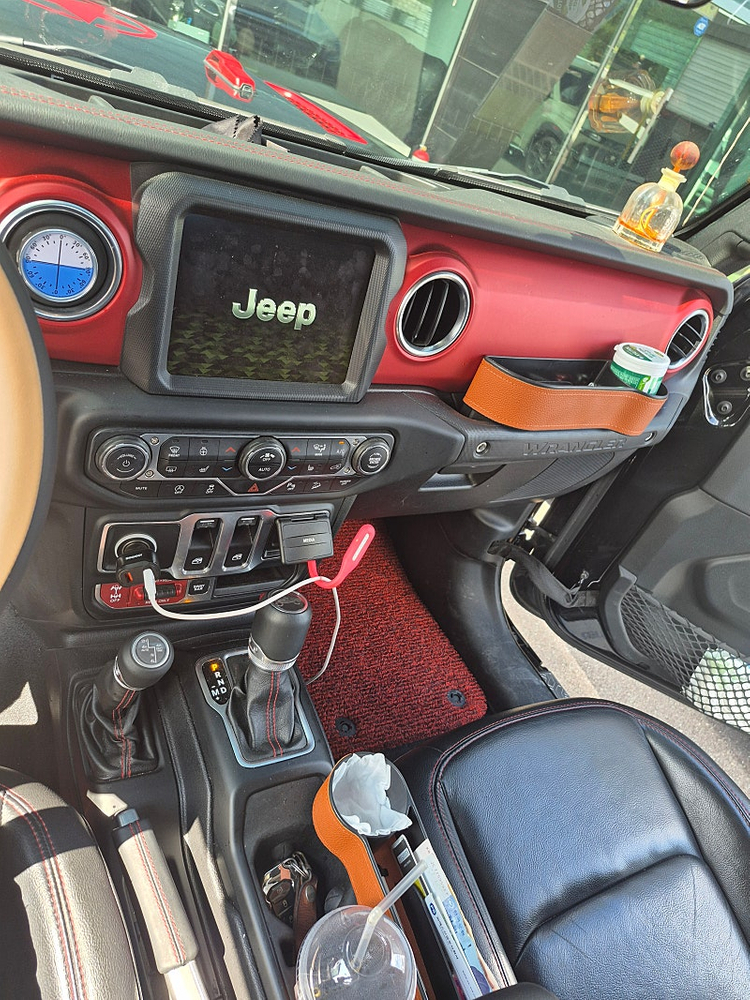 랭글러JL 2도어 이미지