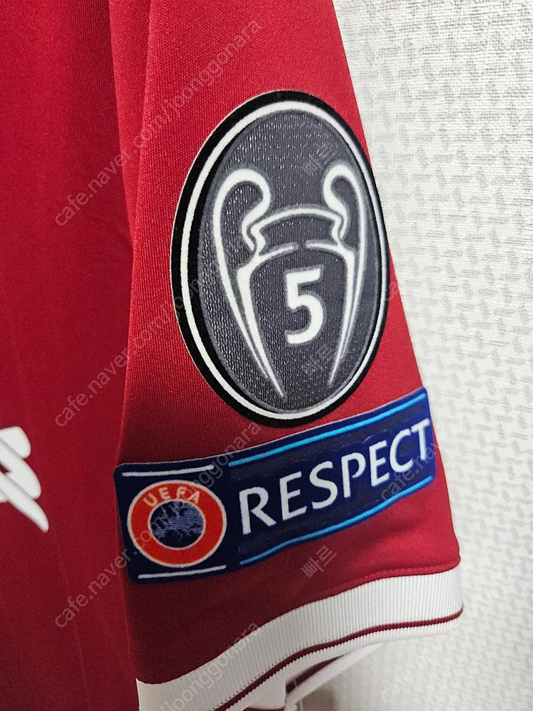 17-18 리버풀 홈 살라 유니폼--1