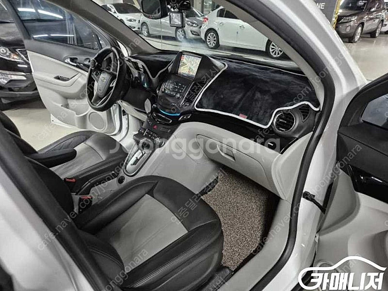 수원중고차 올란도 LPGi 플래티넘 패키지 2015 년식 흰색 가성비 중고차--7