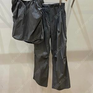 실버 silver 블라우스 팬츠 셋업 새상품 판매해요