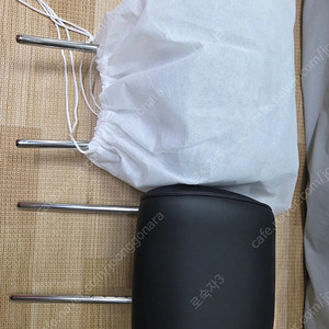 GV80 블랙에디션 나파가죽 헤드레스트