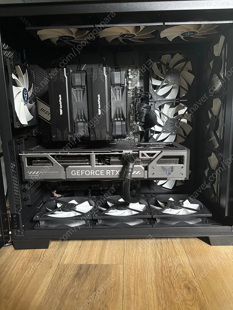 7950x3d 5070ti 컴퓨터 이미지
