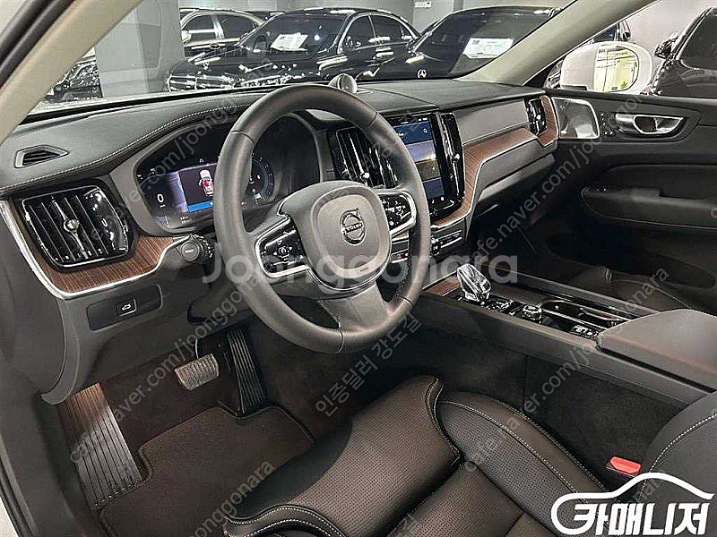 [볼보]XC60(2세대) B5 AWD 얼티메이트 브라이...--5
