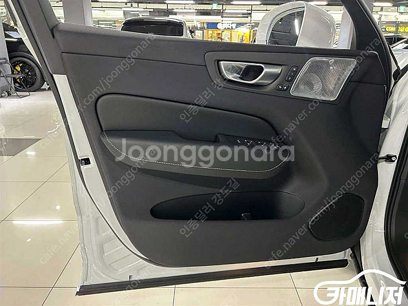 [볼보]XC60(2세대) B5 AWD 얼티메이트 브라이...--7