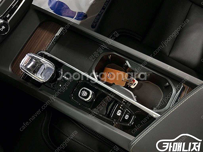 [볼보]XC60(2세대) B5 AWD 얼티메이트 브라이...--9