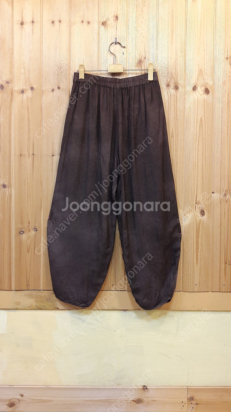 *천연염색 자갸드 항아리 핏 인견 바지 ( 새 상품 )--4
