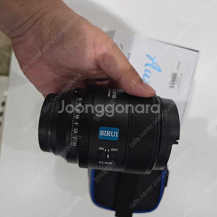 시루이 오로라 85mm F1.4 E마운트 팝니다--0