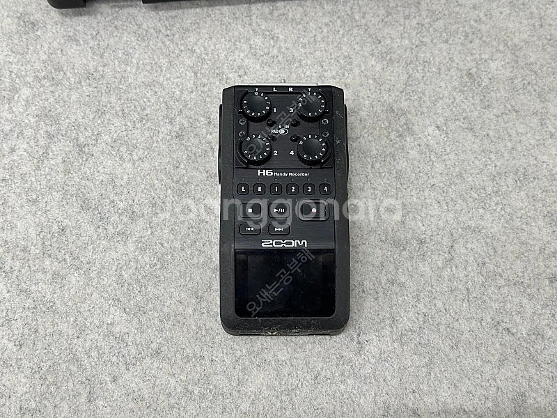 Zoom H6 Audio Recorder 24bit 2...--1