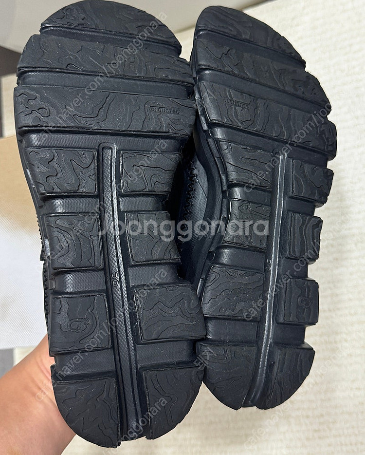 온러닝 클라우드 어웨이1 새상품 265--1