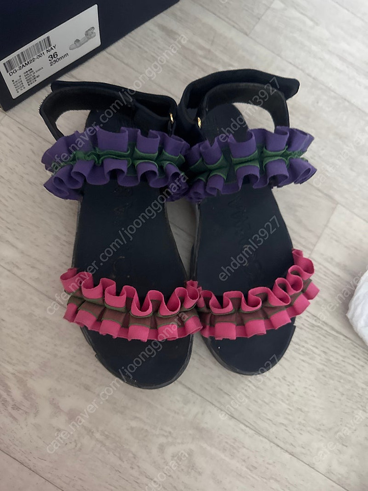 슈콤마보니 샌들 230사이즈 판매합니다--3